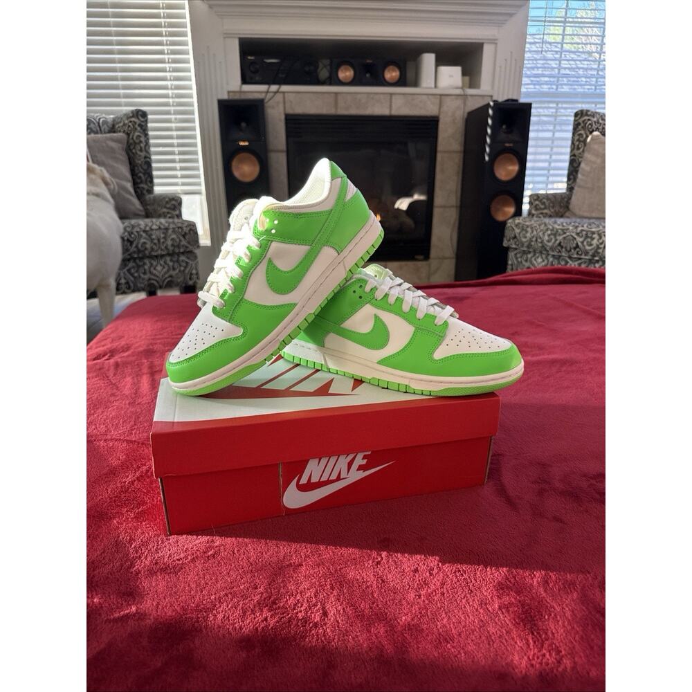 Size 10 Women’s 8.5 mens NIKE W DUNK LOW HV0842-133 Sail Green Strike White Neon - Picture 2 of 12